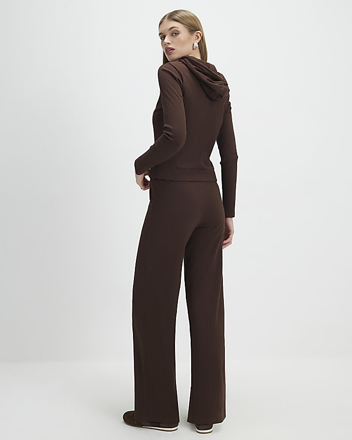 Brown Hoodie And Trousers Set
