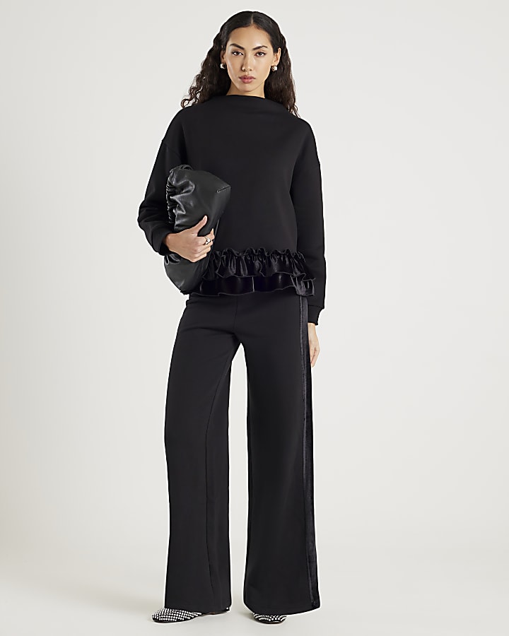 Black Long Sleeve Velvet Trim Sweatshirt