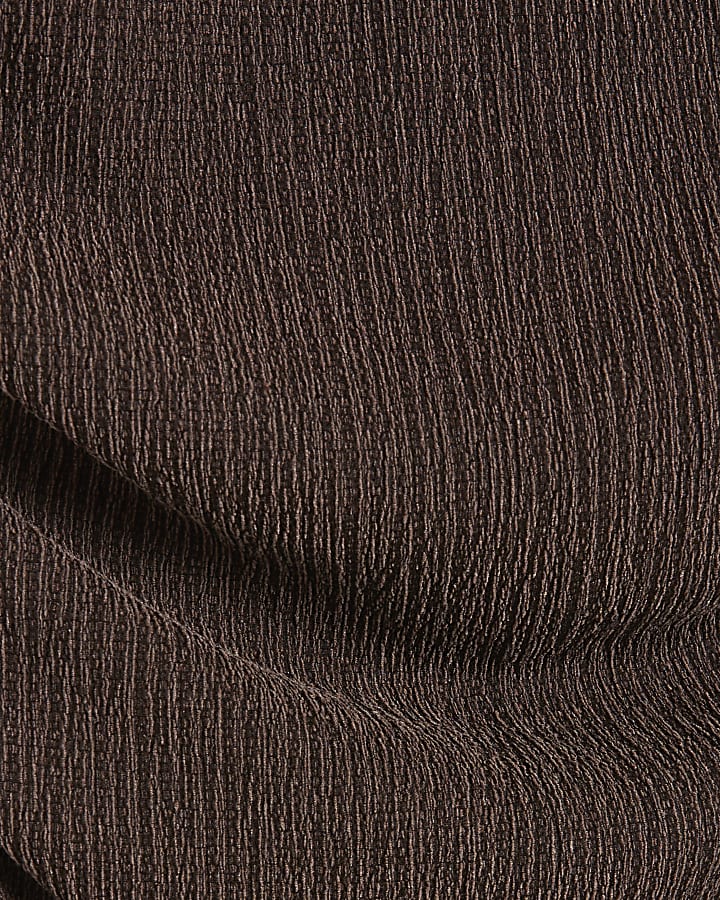 Brown Short Sleeve Textured Ruched Midi Dress