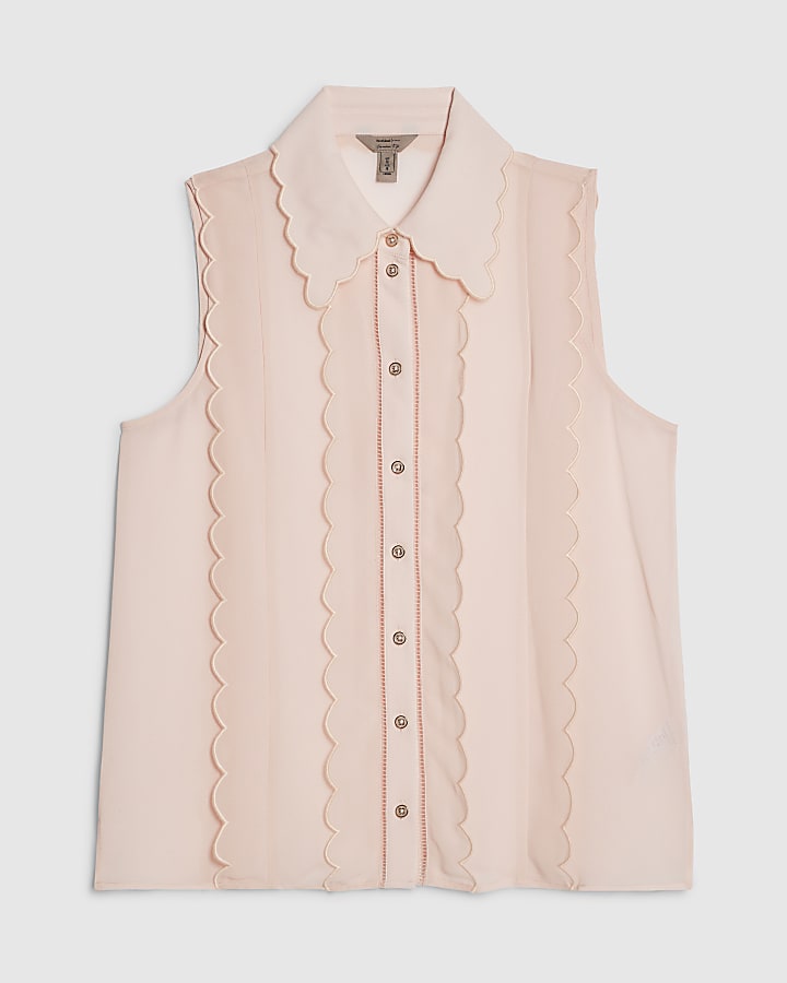 Pink Scallop Sleeveless Blouse