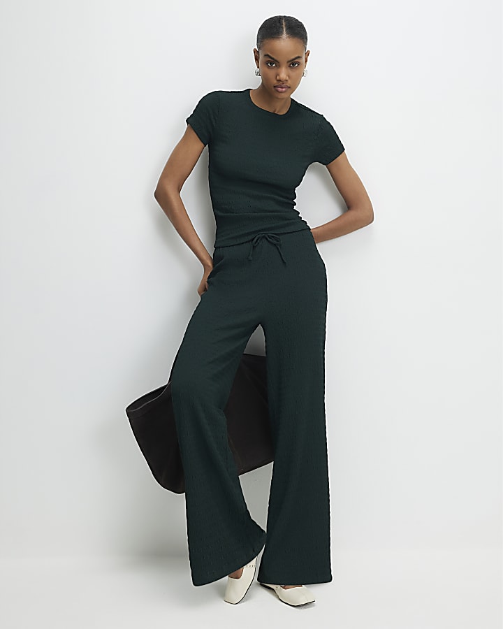 Green Textured Fitted T-Shirt