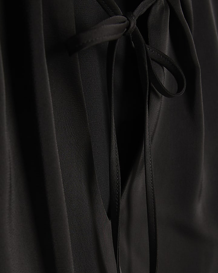 Black Long Sleeve Ruffle Trim Blouse