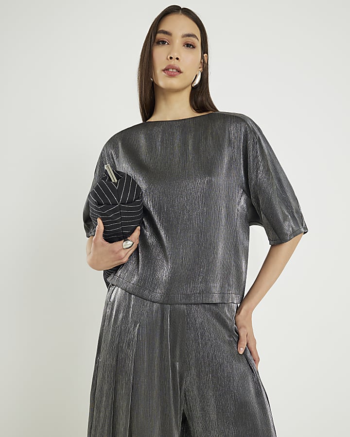 Black Short Sleeve Metallic Tailored Top