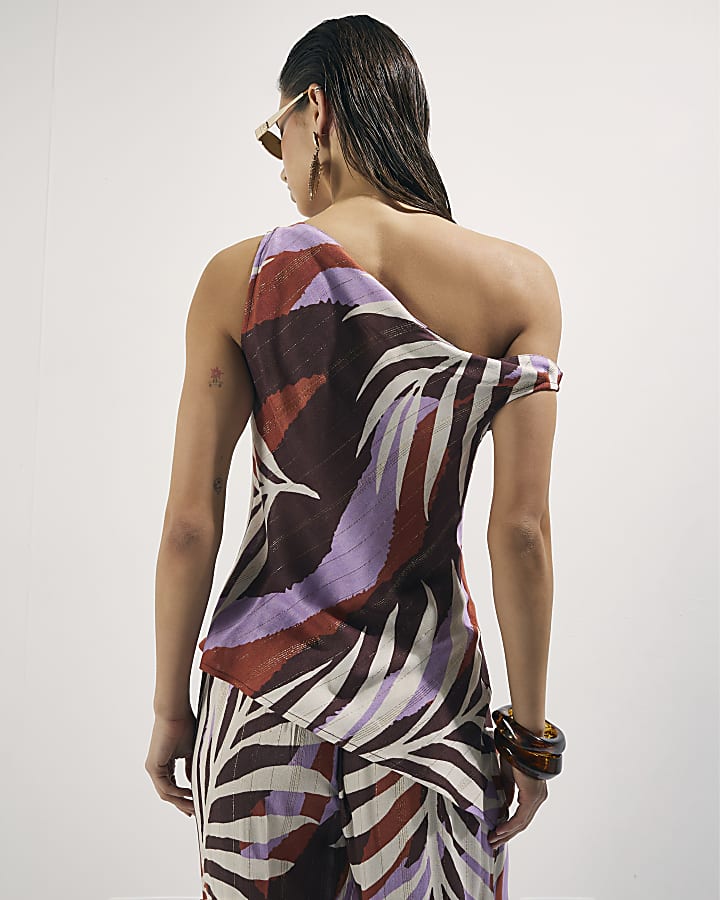 Brown Leaf Print Chain Strap Top