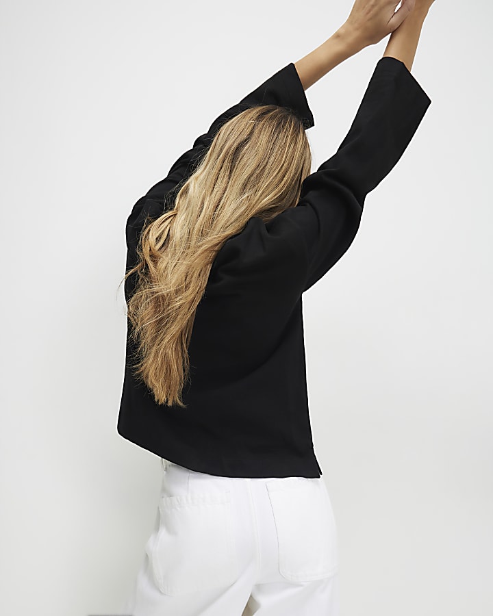 Black Long Sleeve Sweatshirt