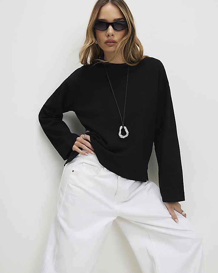 Black Long Sleeve Sweatshirt