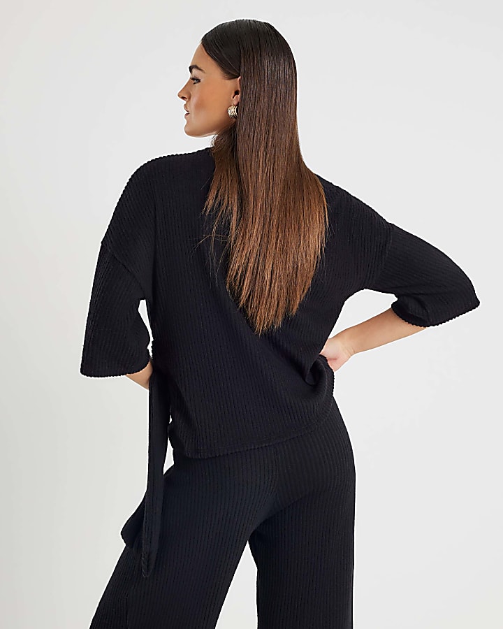 Black Cosy Thin Rib Knot Side Top