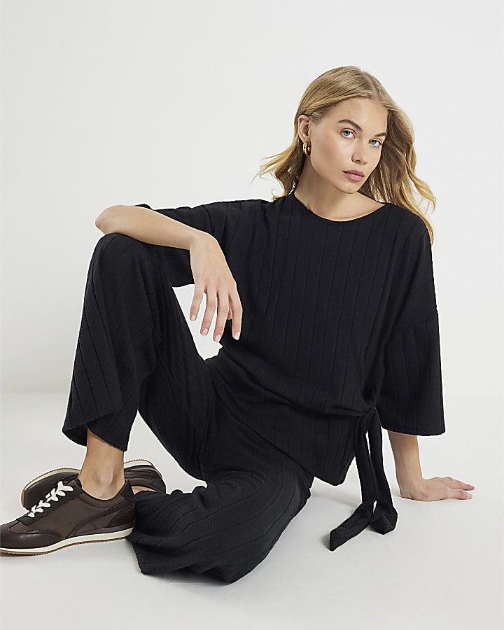 Black Cosy Wide Rib Knot Side Top