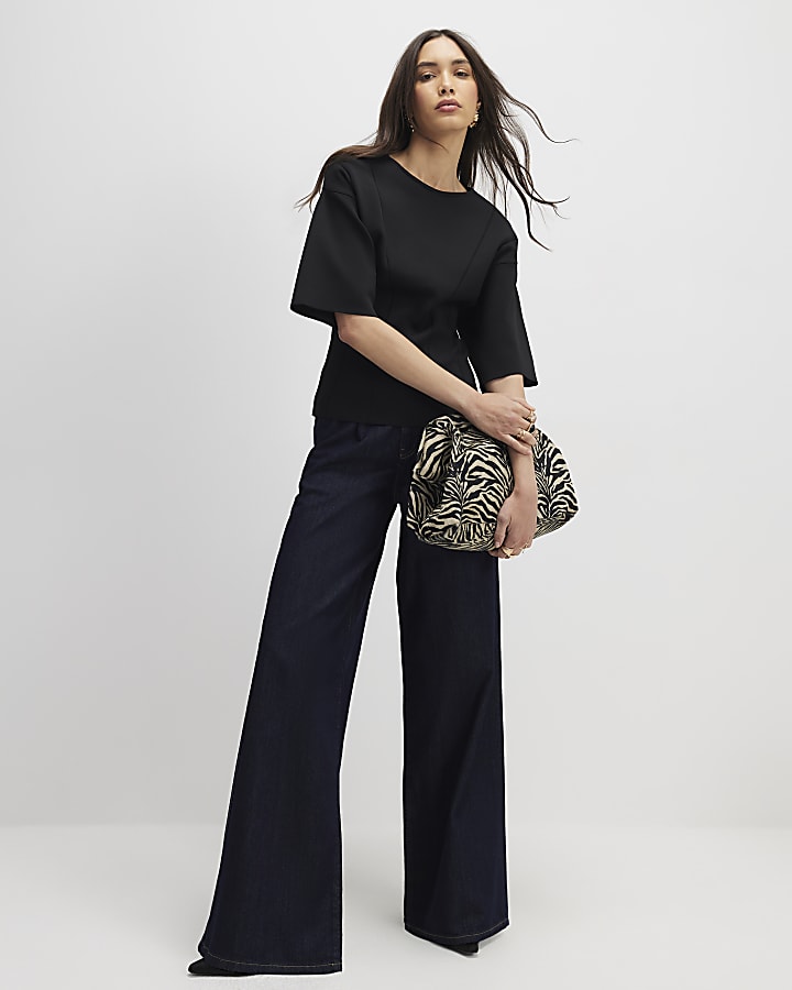 Black Knitted Short Sleeve Top