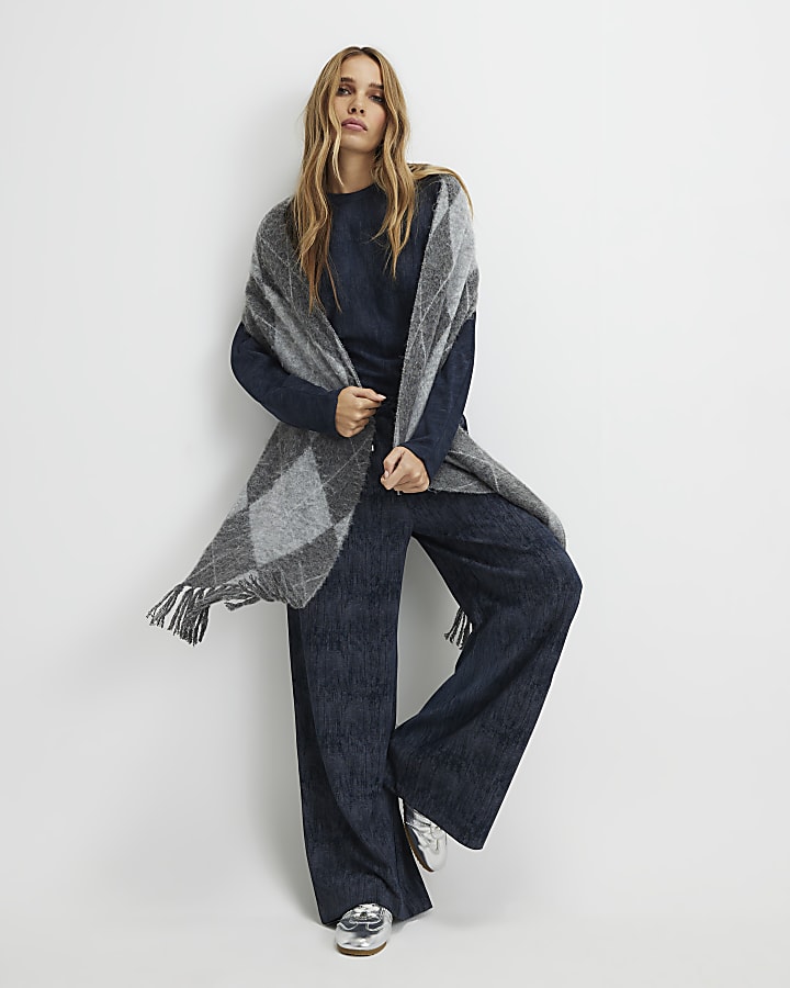 Navy Premium Crinkle Effect Batwing Top