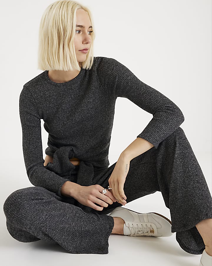 Grey Ribbed Knot Hem Cosy Top