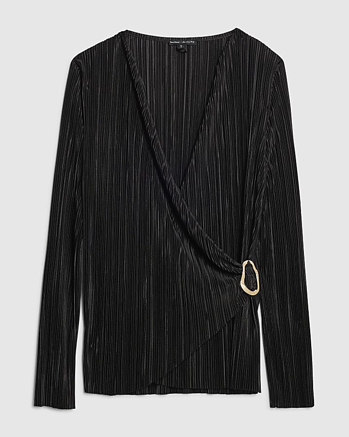 Black Plisse Trim Long Sleeve Top