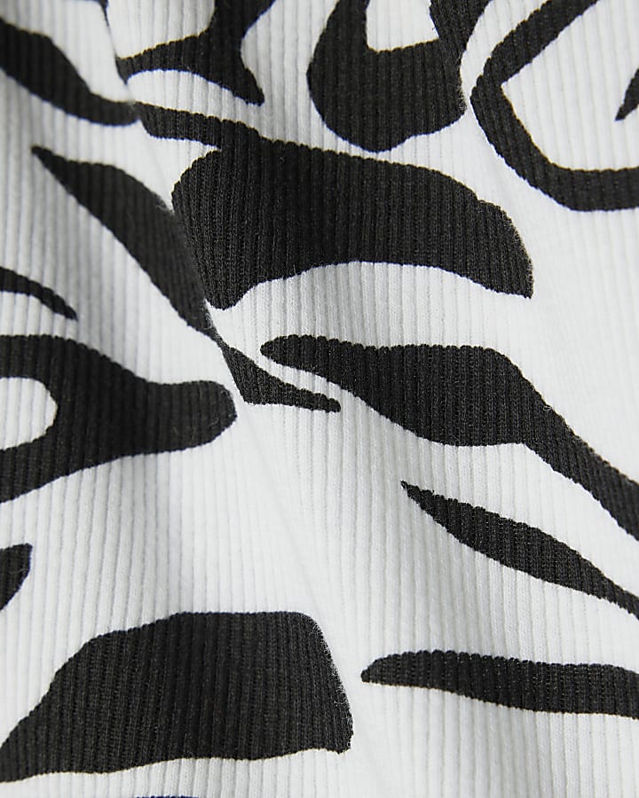 Black Long Sleeve Ribbed Zebra Print Top