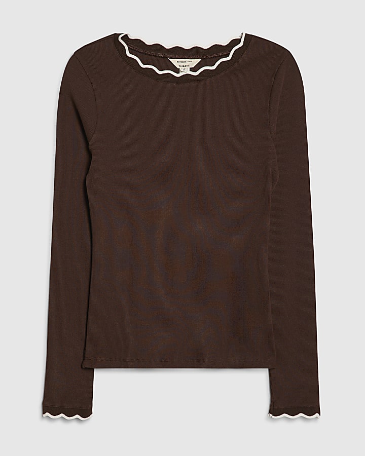 Brown Scallop Trim Top