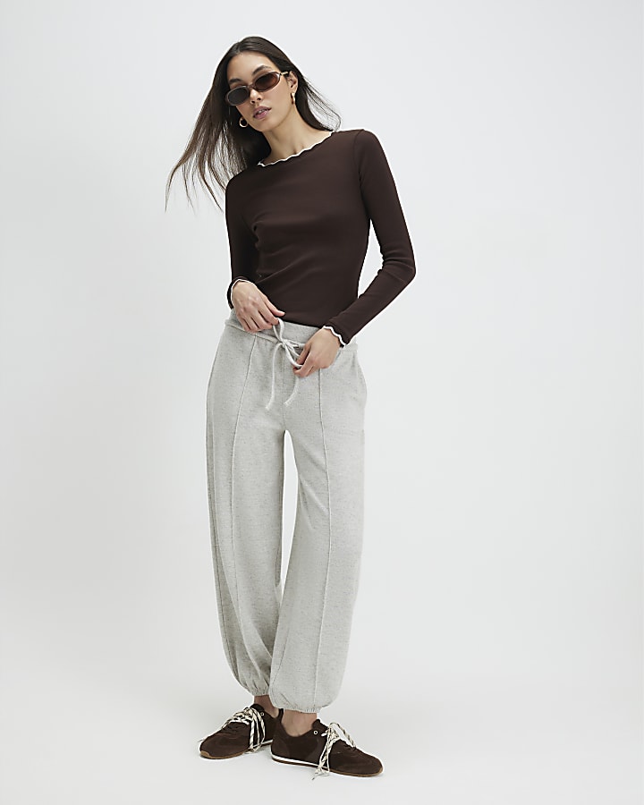 Brown Scallop Trim Top