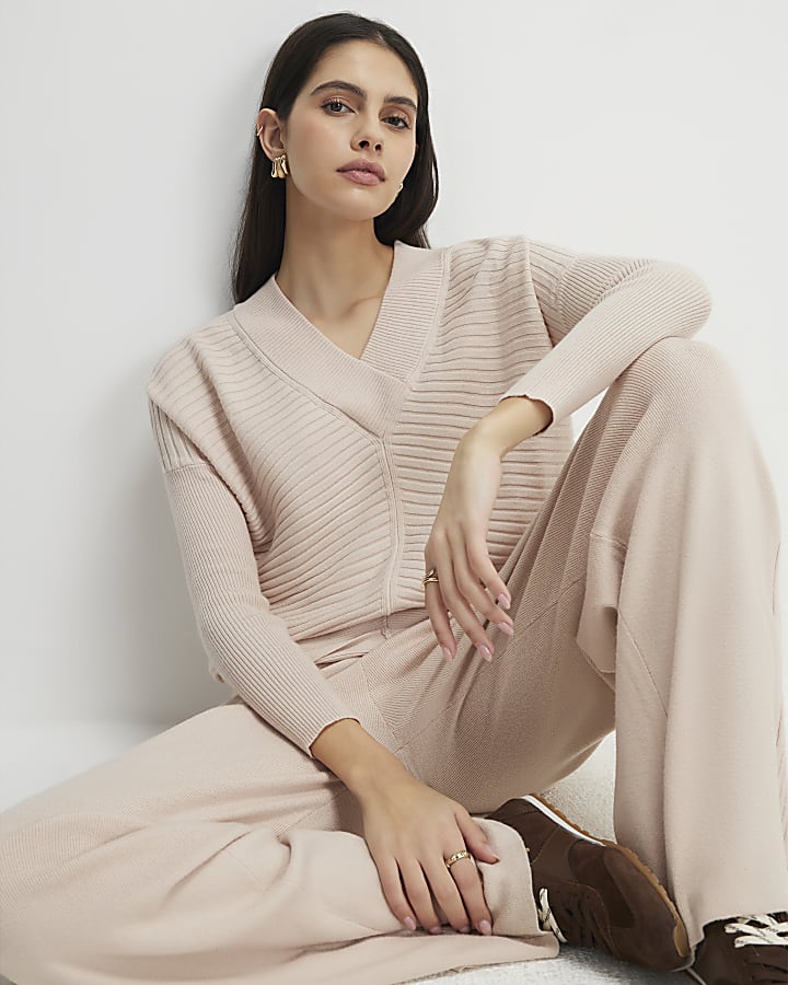 Cream V Neck Ribbed Jumper