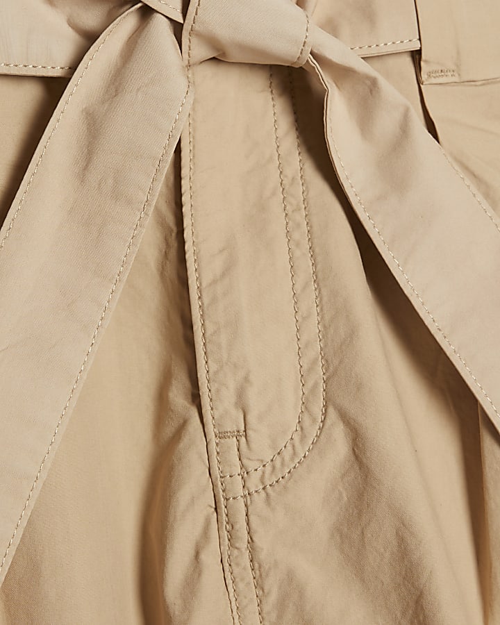 Beige Guernsey Belt Detail Short