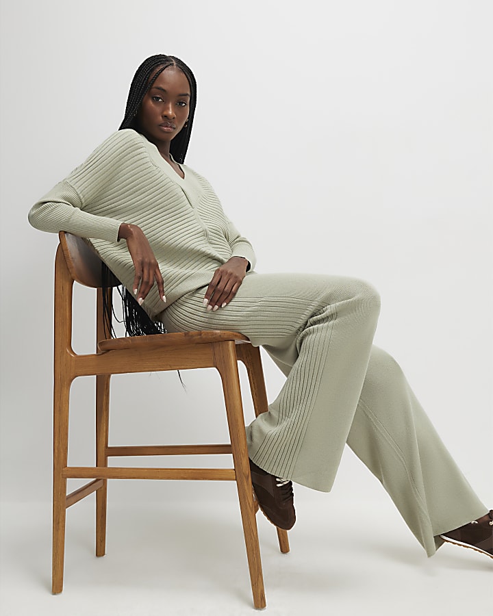 Green wide leg knitted ribbed trousers
