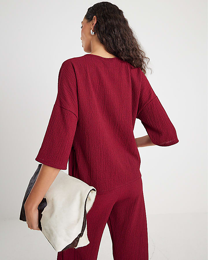 Red Short Sleeve Textured Tie T-shirt
