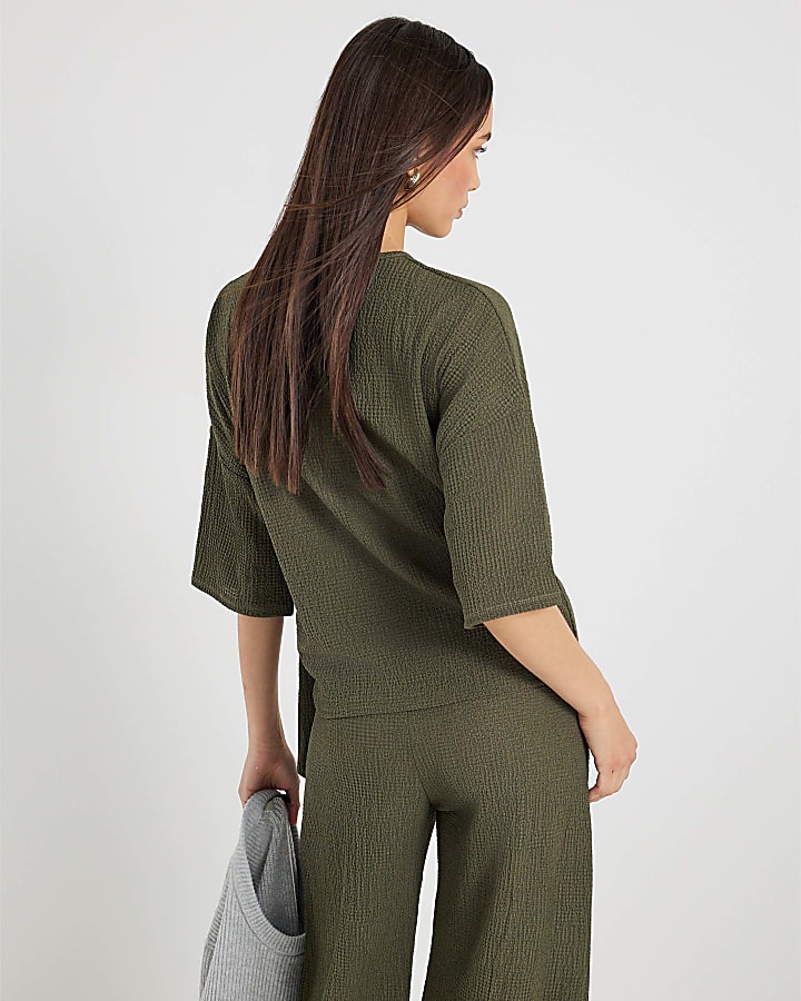 Khaki Short Sleeve Textured Tie T-shirt