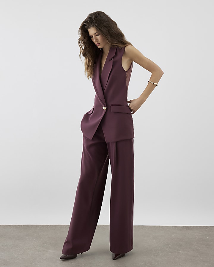 RI Studio Red Sleeveless Sheer Back Waistcoat