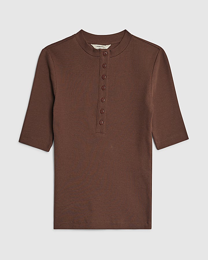Brown Short Sleeve Ribbed Top