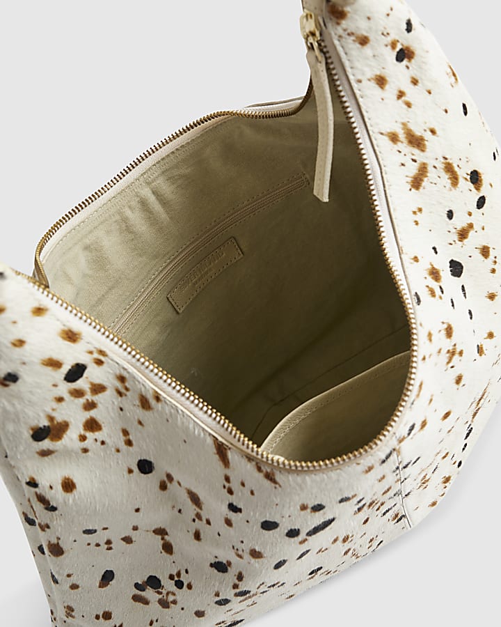 Cream Chain Link Handle Leather Slouch Bag