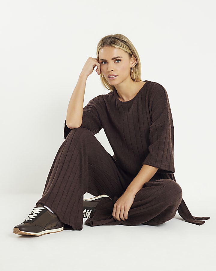 Petite Brown Cosy Wide Ribbed Trousers