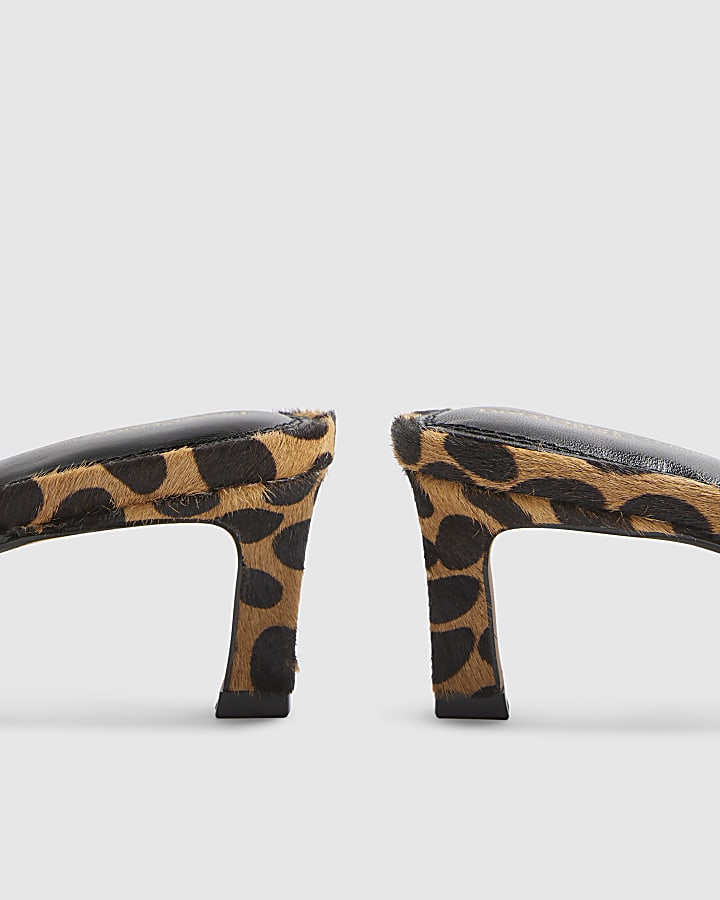 Brown Leopard Print Toe Thong Mule Sandals