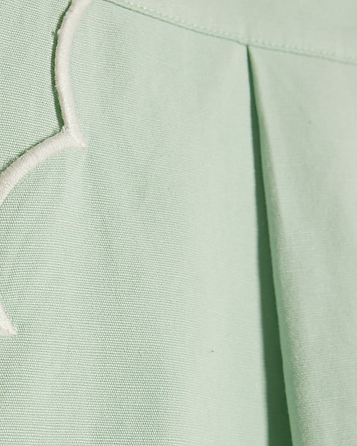 Green Linen Blend Scallop Trim Shorts