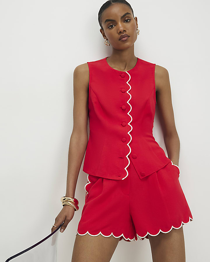 Red Linen Blend Scallop Trim Shorts