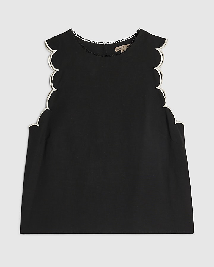 Black Linen Blend Scallop Trim Tank Top