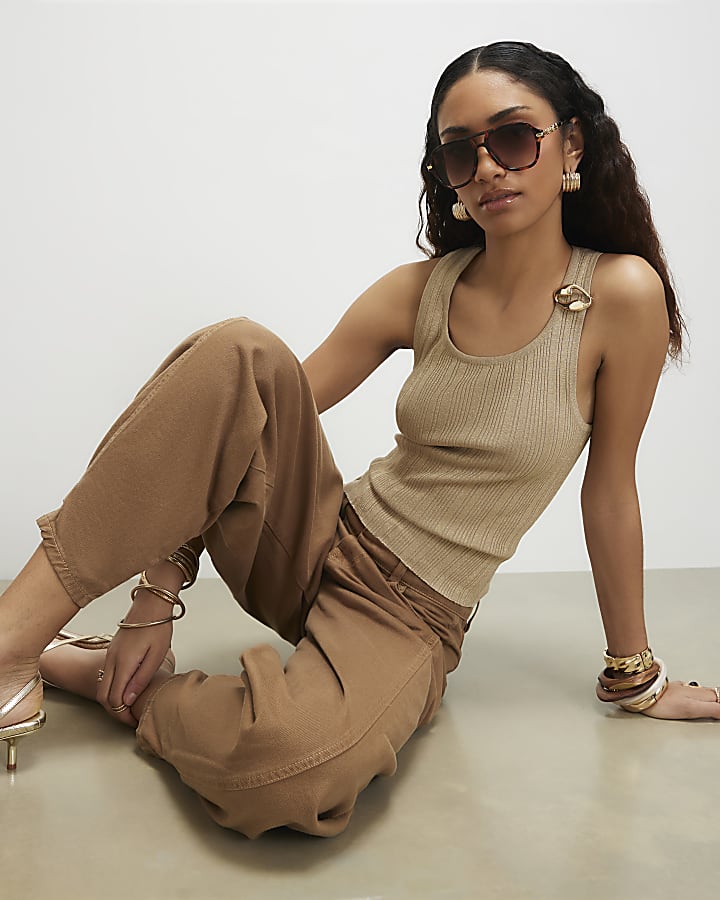 Gold Buckle Knitted Vest