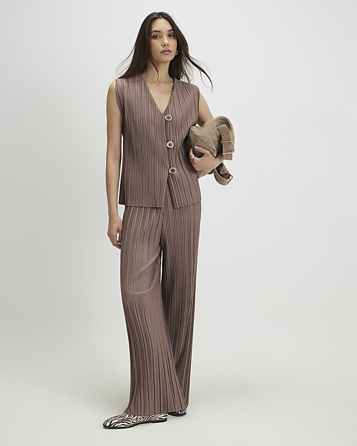 Beige Plisse Waistcoat