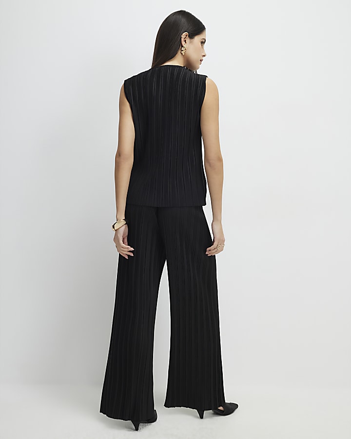 Black Plisse Wide Leg Trousers
