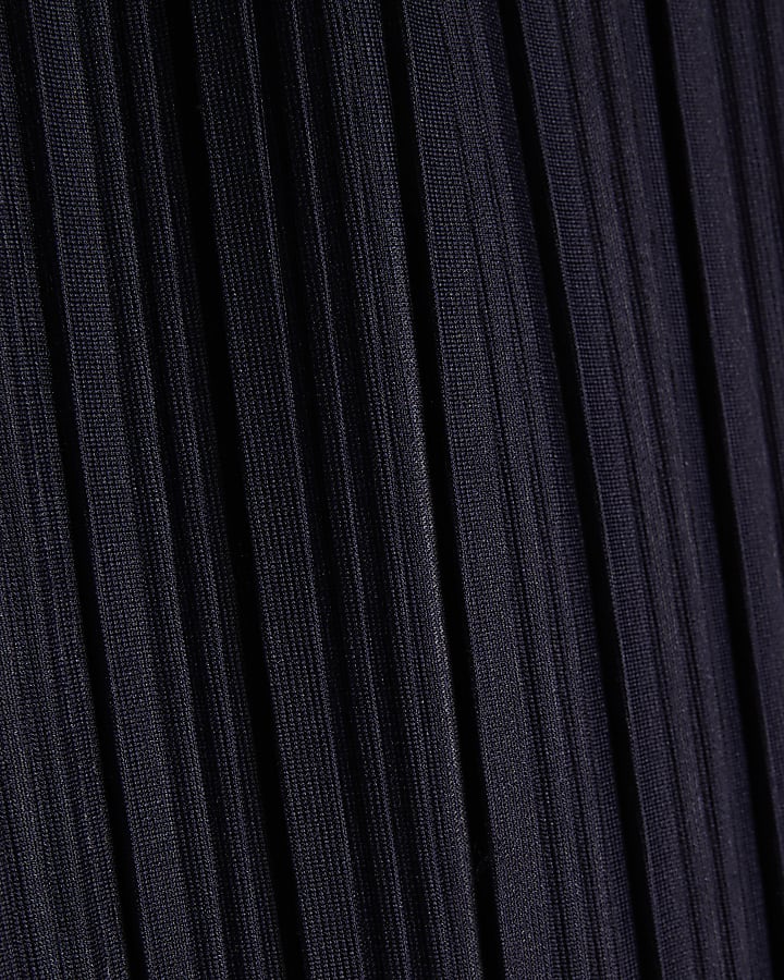 Navy Plisse Short Sleeve Top