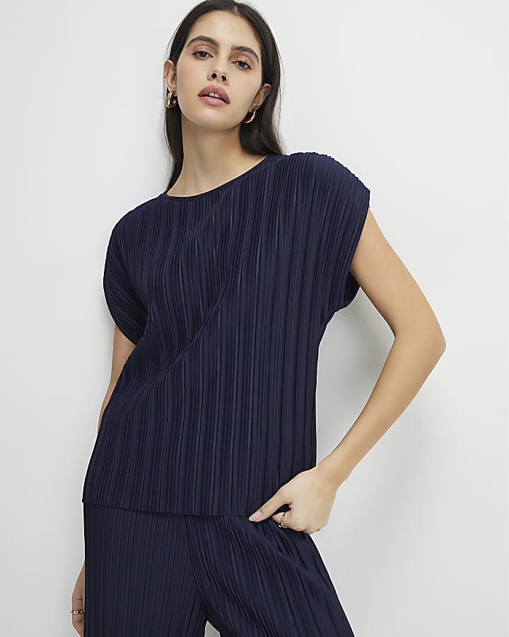 Navy Plisse Short Sleeve Top