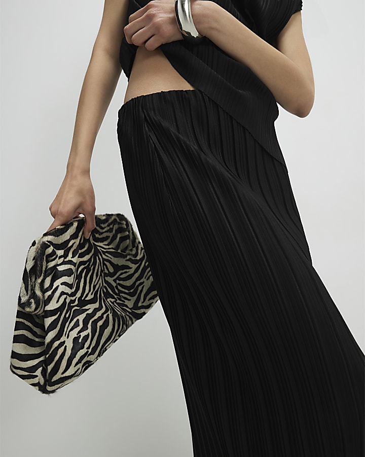 Black Plisse Midi Skirt