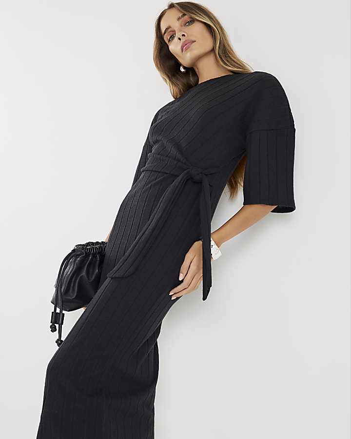 Black Short Sleeve Wide Ribbed Cosy Dress