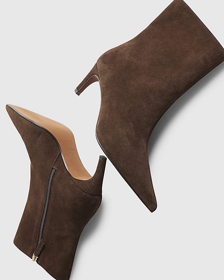 Brown Suede Pointed Heel Boots