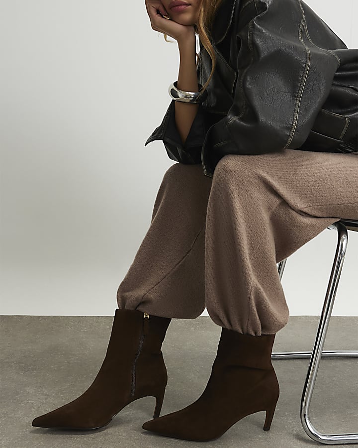 Brown Suede Pointed Heel Boots