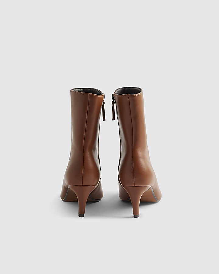 Brown Point Toe Kitten Heel Boots
