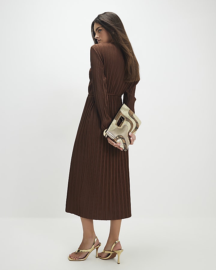Brown Long Sleeve Plisse Belted Midi Dress