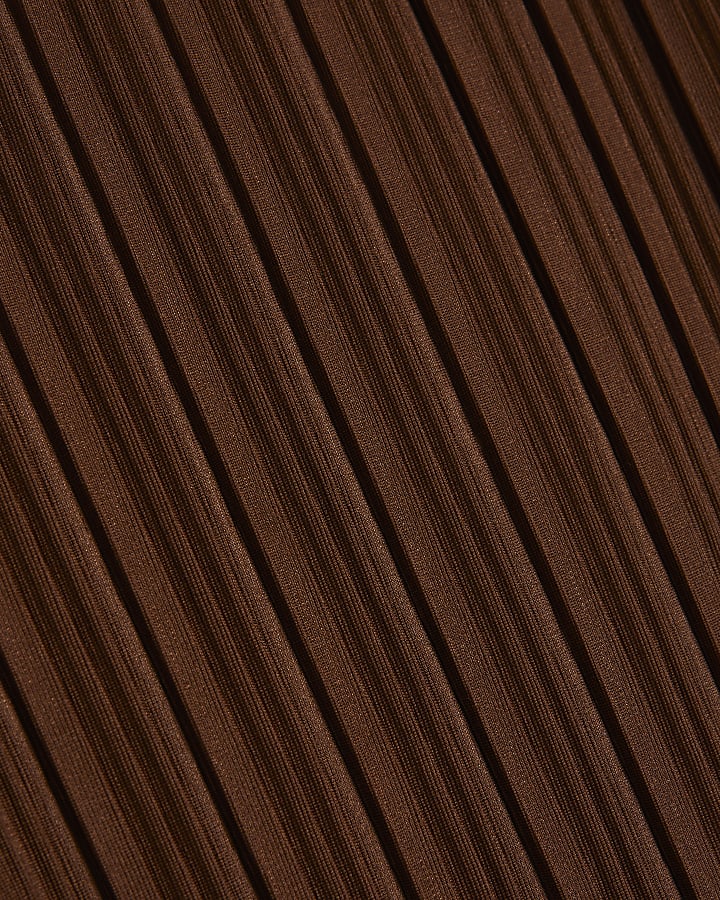 Brown Long Sleeve Plisse Belted Midi Dress