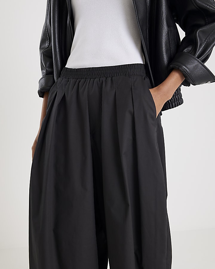 Black Poplin Barrel Leg Trousers