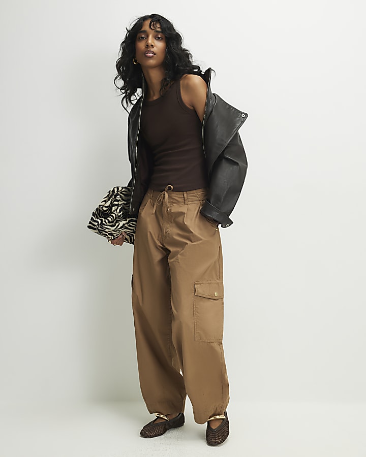 Brown Sleeveless Ribbed Tank Top