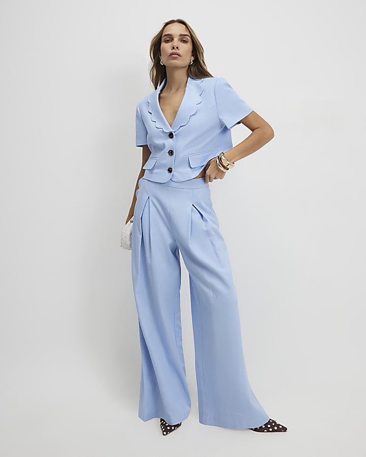 Blue Scallop Trim Linen Blend Cropped Jacket