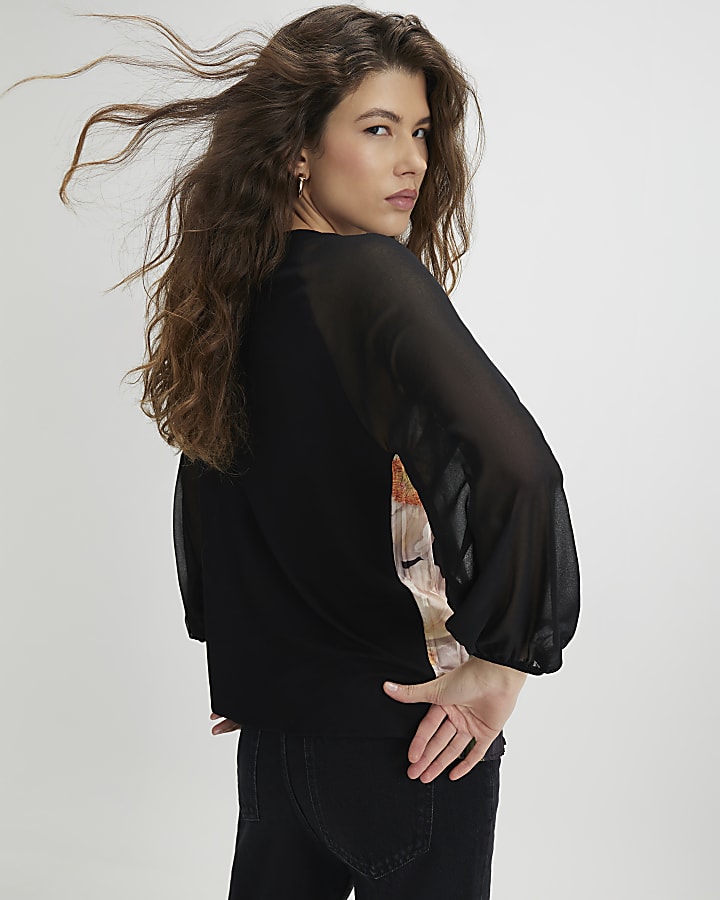 Black Floral Pleated Long Sleeve Top