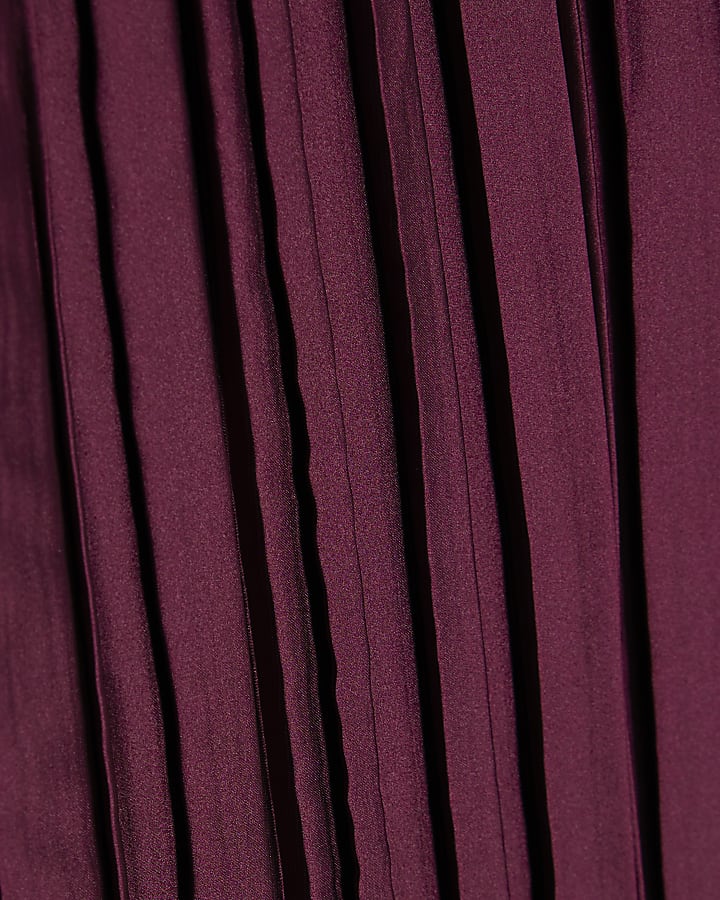 Red Long Sleeve Pleated Front Top