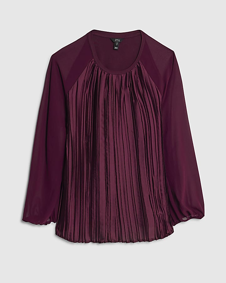 Red Long Sleeve Pleated Front Top